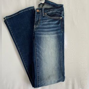 Buckle Low Rise Bootcut Jeans Size 25